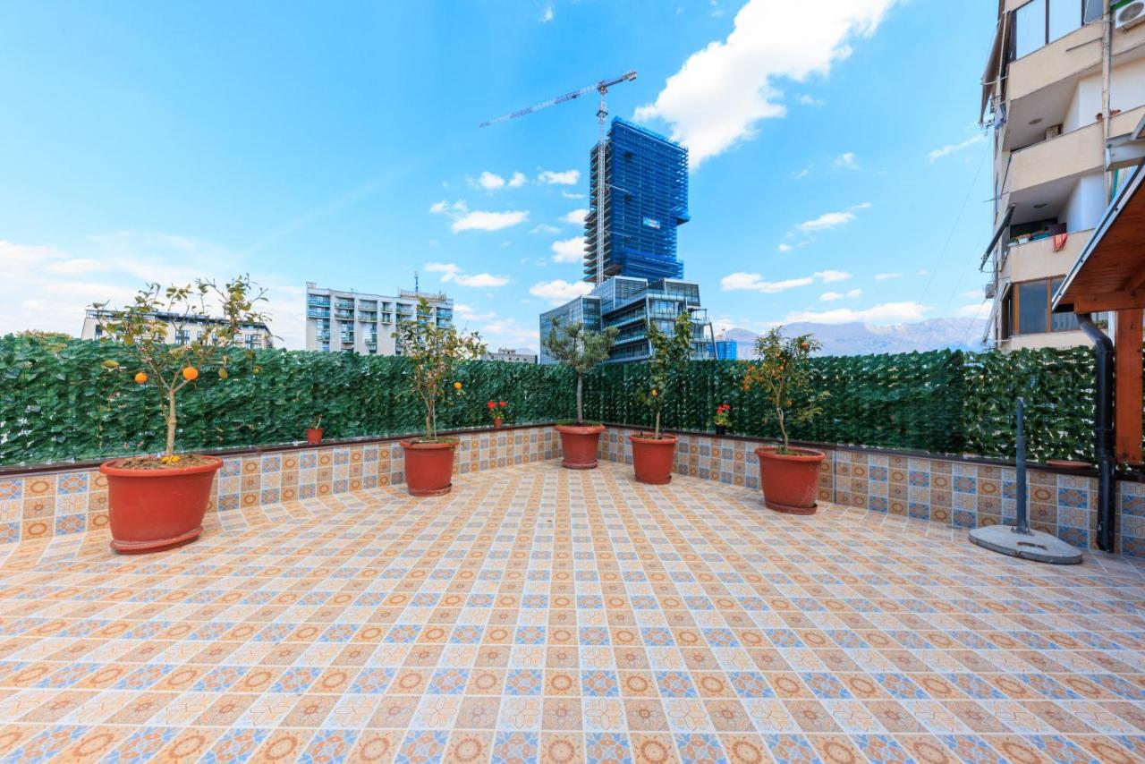 One-bedroom Rooftop Skyline Central Hidden Gem In Apartament Tirana